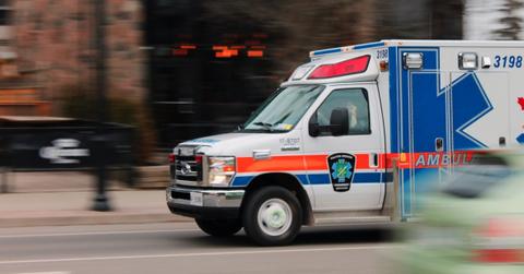 man shoots wife calls cops himself to report shooting