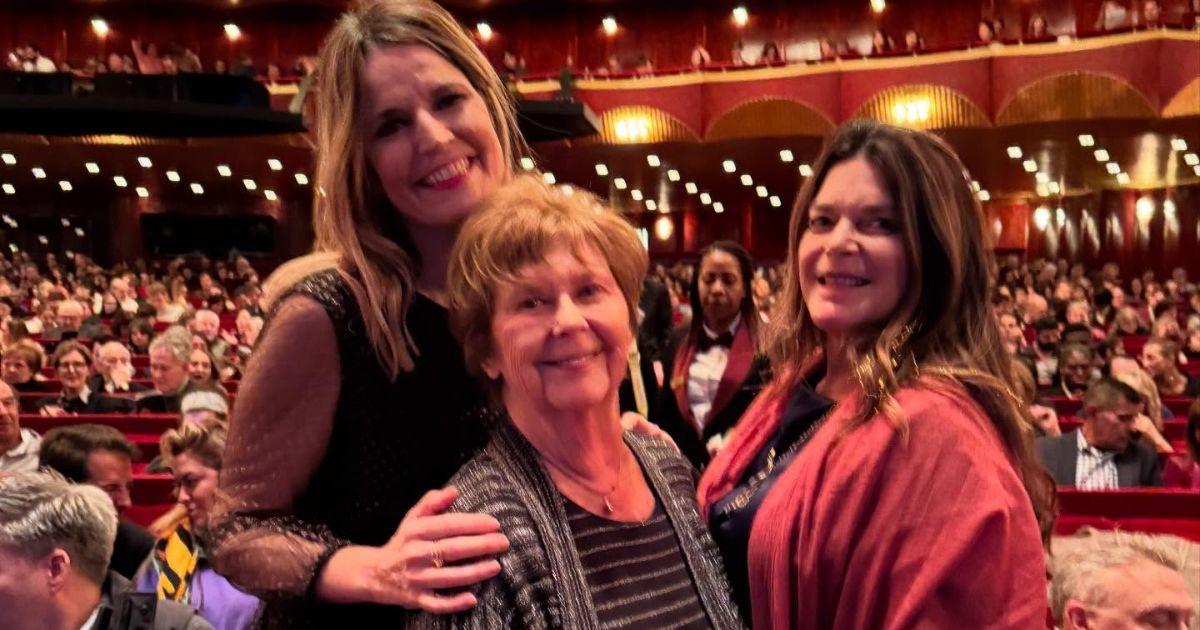 Nancy Guthrie with her daughters Savannah and Annie.