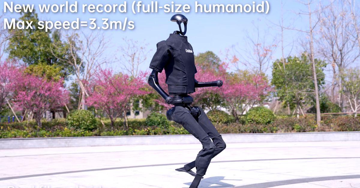 China Builds World's Fastest Humanoid Robot...Runs 7 MPH