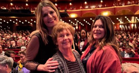 Investigators revisit homes and speak to residents in the Nancy Guthrie disappearance case.