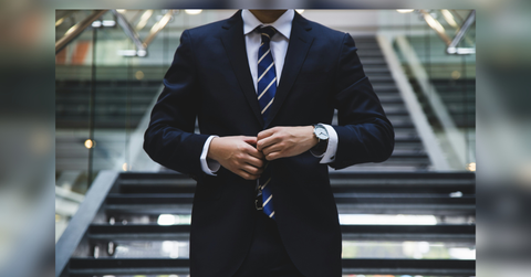 you can deduct business expenses dollar for dollar as long as you are working