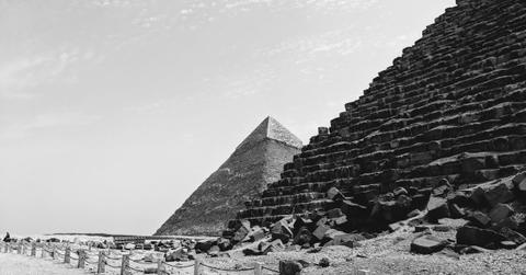 GPR Unveils Hidden Structures Near the Great Pyramids of Giza