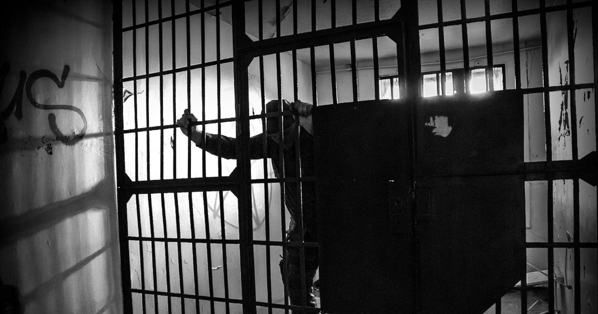 Man’s brawl with neighbor earns him federal prison sentence in Riverside County