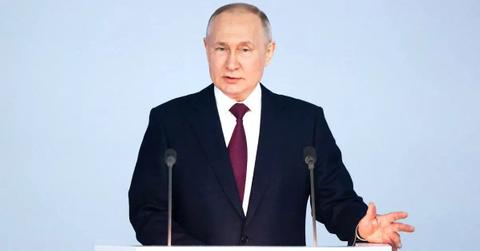 'No Chance of Survival': Putin Threatens West With Nuclear Destruction