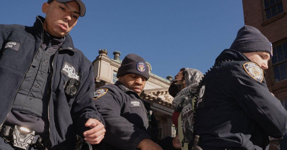 Indiana Man Accused of Killing Roommate, Threatening to Mail Body Parts to Family