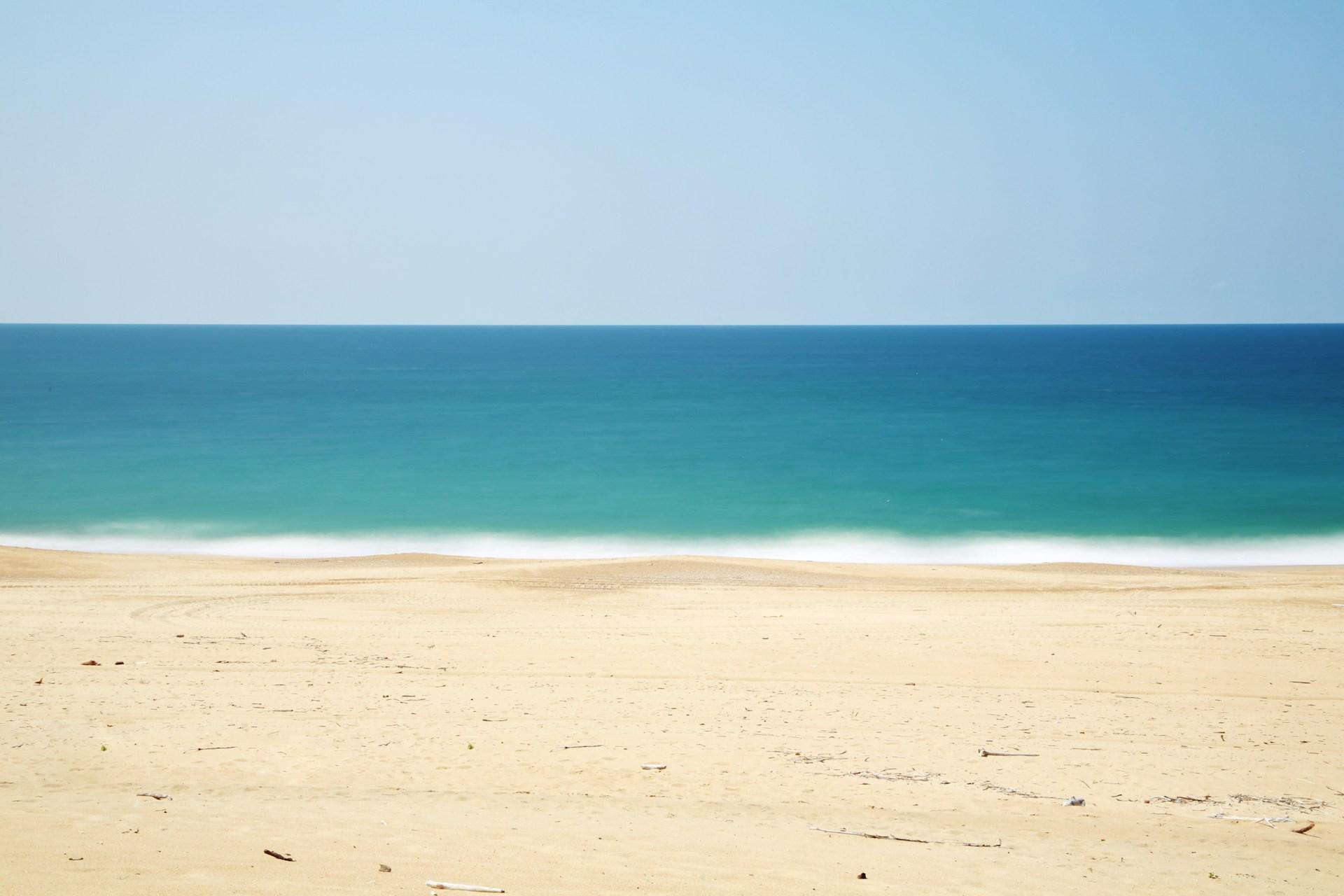 Couple Arrested for Leaving Infant Unattended on Beach While Boating