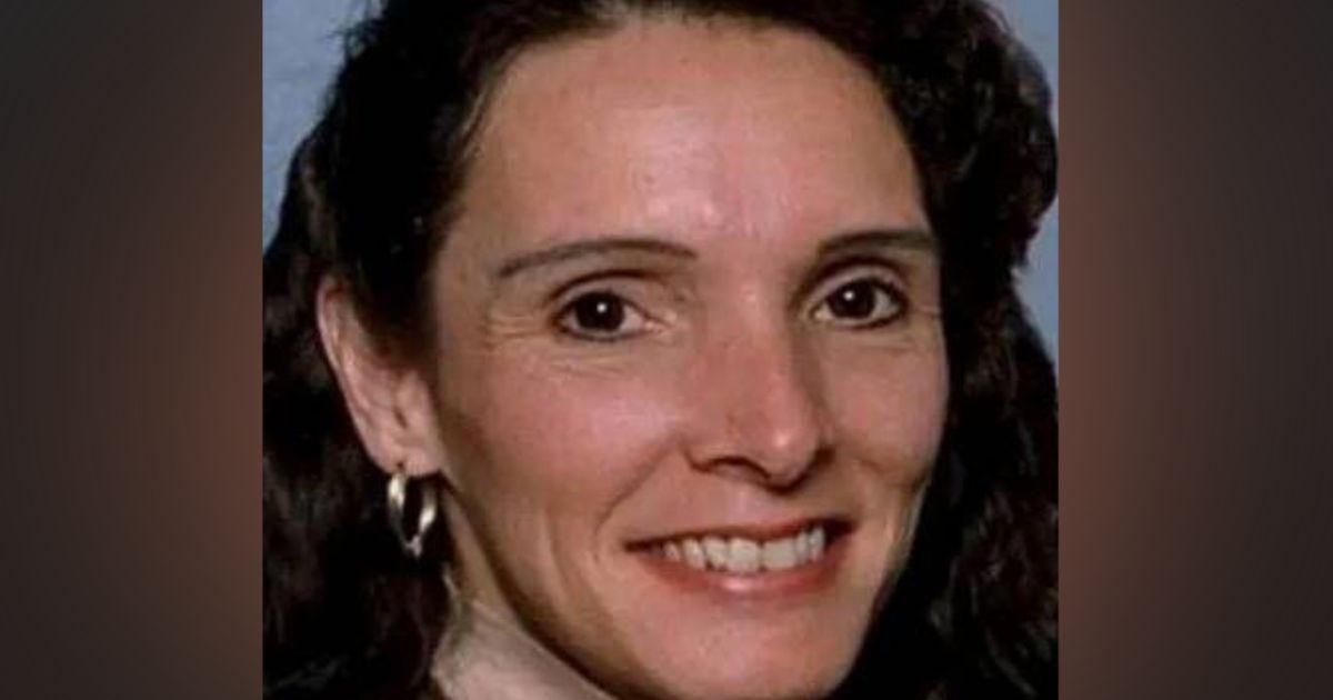 Woman who disappeared resurfaced after 11 years shocking the family.