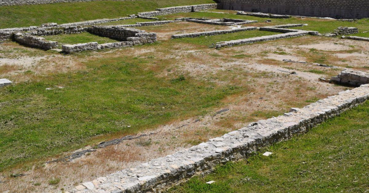 Tombs, Unexpected Riches Found at Roman Necropolis Excavation