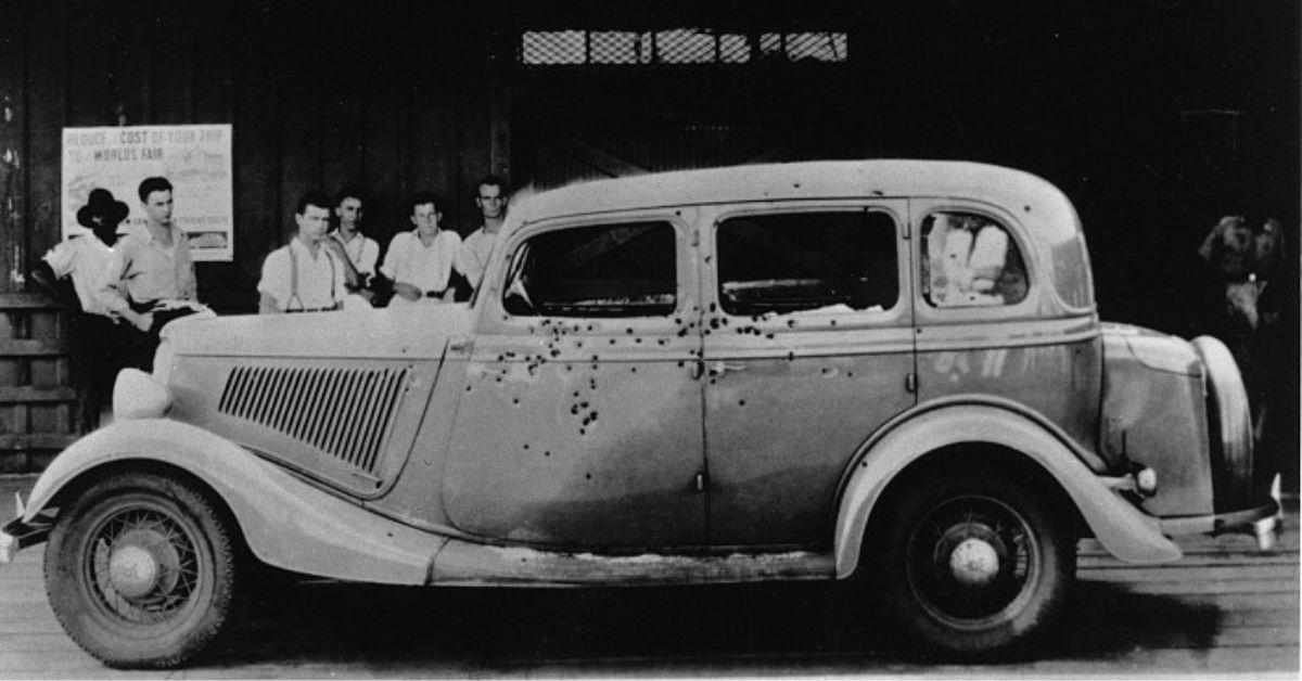 Bonnie & Clyde: The Bank Robbers Who Lived Fast And Died Young