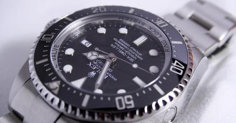 elderly theft victim