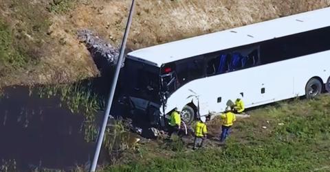 Bus accident claims the lives of 5 people.