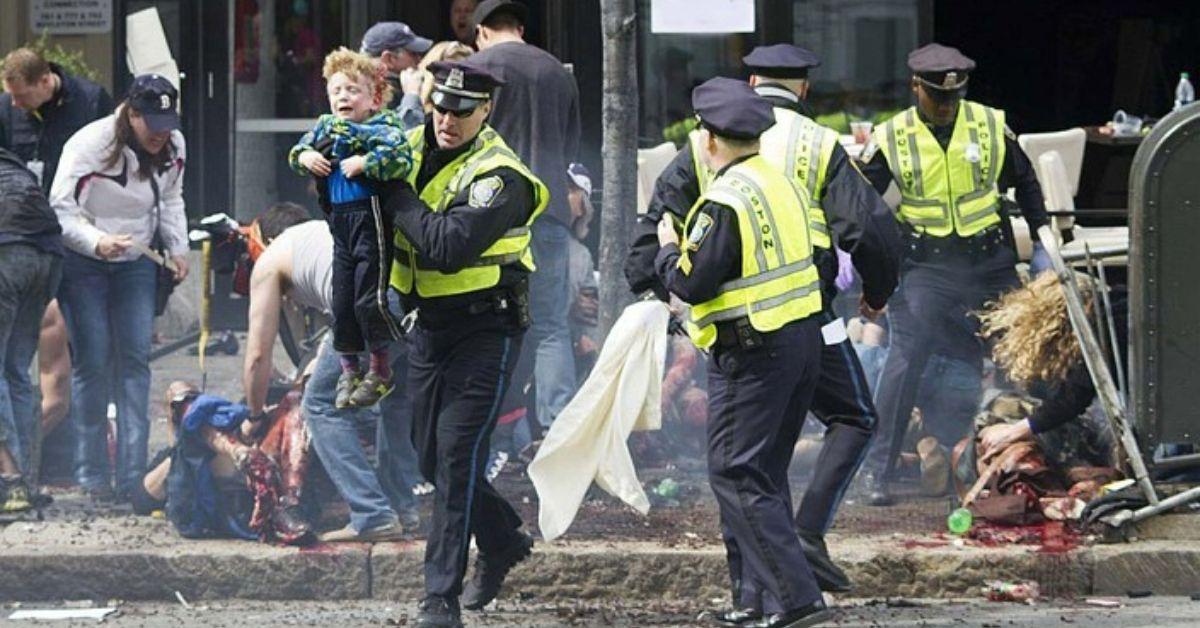 Bloodthirsty Brothers Kill 3, Hurt 264 in Boston Marathon Blast