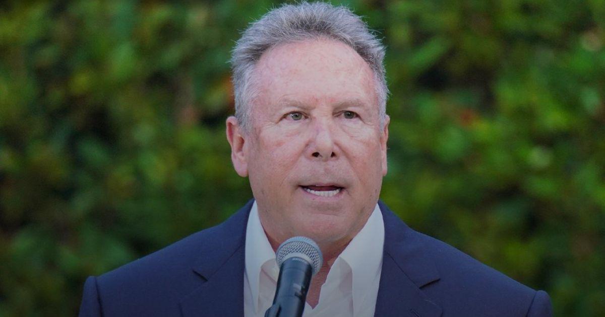 Stephen Cloobeck stands accused of witness tampering in the case against his girlfriend Adva Lavie 